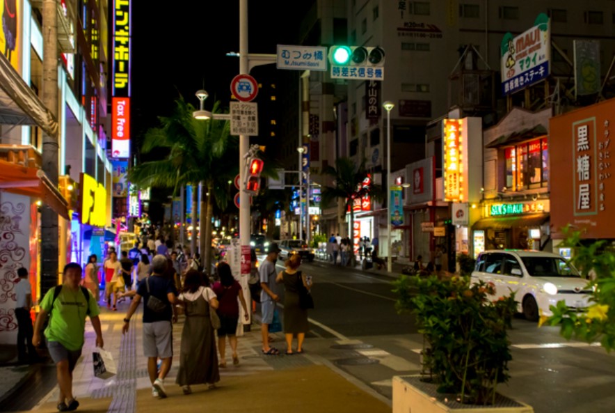 国際通り夜